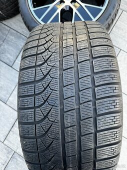 Originál alu kola Porsche Taycan zimní Pirelli - 9