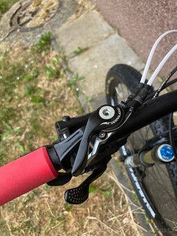 Prodám SCOTT Spark 910 karbon Shimano XT / FOX - 9