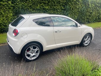 Alfa Romeo MiTo 1.3 JTD Multijet 70kw hezká s výbavou - 9