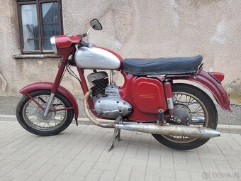 Jawa 250 panelka 559 s TP - 9