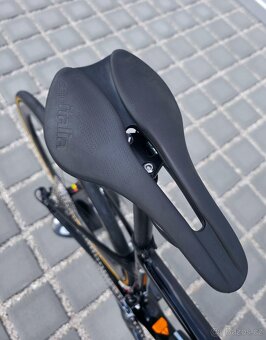 Silniční kolo Cervélo Caledonia Carbon 2022 – 54cm (M) - 9