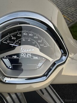 Vespa GTS 125 - 9