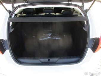 PEUGEOT 308 1,6HDi 88kw Allure EURO6 bez koroze 17 - 9