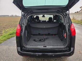 Peugeot 5008 7 míst - 9