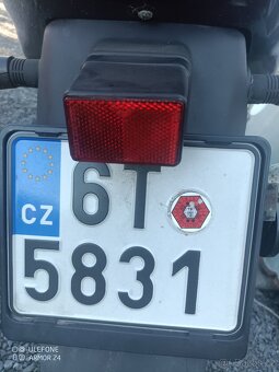Prodám skůtr YAMASAKI 125 ccm. - 9