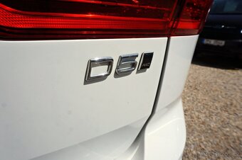 VOLVO XC60 D5 173KW 2018 MOMENTUM CZ ODPOČET DPH - 9