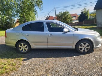 Škoda Octavia facelift 1.6 TDI – velmi dobrý stav - 9