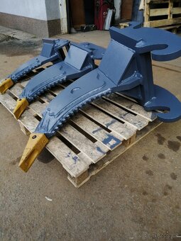 Rozryvaci trn (ripper - 9