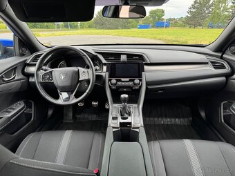 Honda Civic 1.5 Vtec Turbo Sport 134kw manual - 9