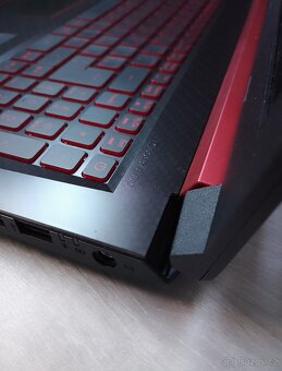 Acer Nitro 5, i5 8300H,16GB,Nvidia GTX1050 4GB - 9
