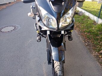 SUZUKI DL 650 V-Strom – 2011 - 9