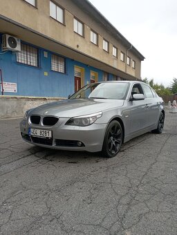 Prodám vyměnim BMW E60 530D 160kw automat - 9