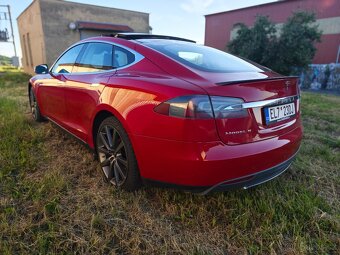 Tesla Model S P85+ free charging DPH - 9
