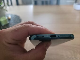 Samsung galaxy s22 - 9