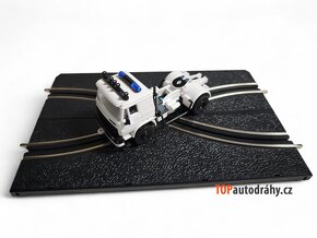 Autíčka na autodráhu Ites , Carrera evolution, scalextric - 9