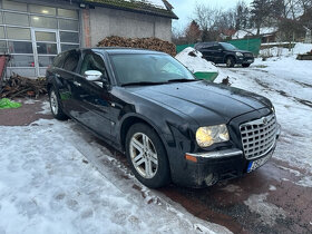 Chrysler 300C 3,0 crd r.v. 2007 kombi, kůže, xenony, alu - 9