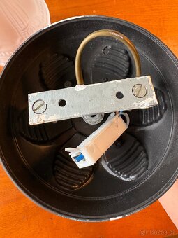 Dvě staré nástěnné lampy - 9