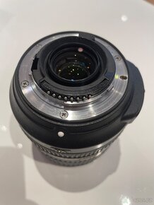 Nikon 24-85mm f/3,5-4,5G ED VR - 9
