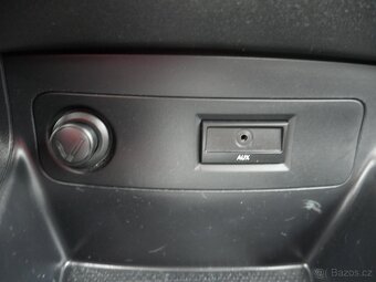 Hyundai I20 1.2i , 57 kW benzín, 2012 - 9