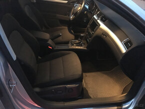 Škoda Superb combi 2,0 TDI 125kW 4x4 DSG panorama - 9