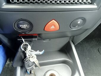 Renault Megane grandtour 1.5 dCi 63kw - 9