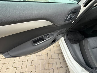 Citroen C4 1.6 HDI 82KW 2011 ČR - 9