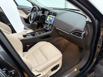 Jaguar F-Pace, 2.0D AWD 132kw AT CZ LED - 9