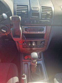 SsangYong Rexton 2.7 XDi 2006 REDUKCE, závěs 3,5 tuny - 9