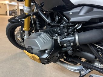 2015 BMW R nineT - 9