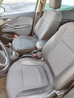 Opel Zafira c - 9