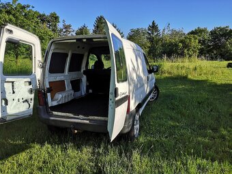 CITROEN BERLINGO 1.6HDi 55KW ROK VÝROBY 2007 STK 2026/LEDEN - 9