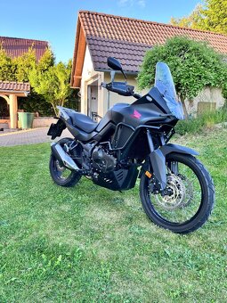Honda Transalp 750. 2024 - 9