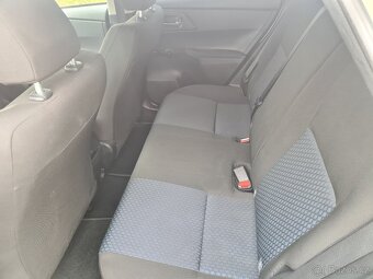 Toyota Auris - 9