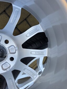 Alu kola letní sada 5x112 18" 7.5J ET39 Audi A4 B8 - 9