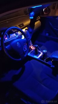 Volkswagen Passat B6 2.0 TDI - 9