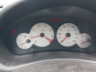 Peugeot 206 1.4 i 55kw r.v 2006 - 9