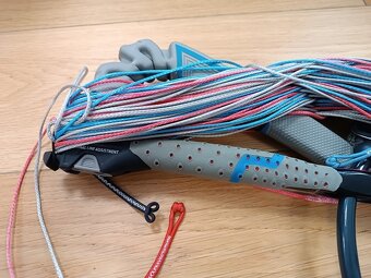 Kite Naish TRIAD 8m 2023/2024 + Bar Naish 2023 Torque2 - 9
