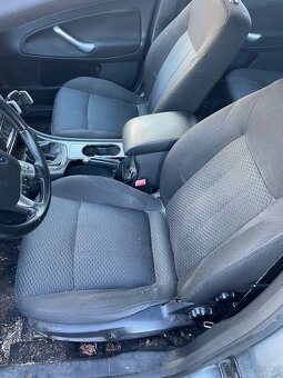 Ford mondeo 2.0tdci - 9