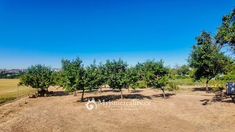 Na prodej pozemek - zahrada 1 132 m² s krásným výhledem + mo - 9