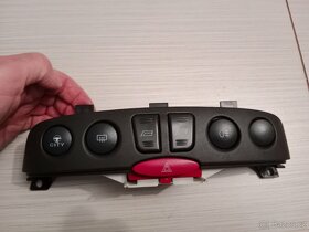 Zbytky dílů na Fiata - 9