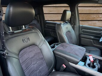DODGE RAM 1500 HEMI OFFROAD PAKET - 9