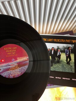2LP ELO PART II | Moment Od Truth | 1st US Pressing | NM/NM - 9