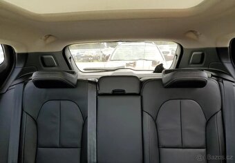 Volvo XC 40 T5 AWD Momentum - 9