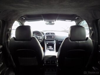 Jaguar F-Pace 20D 132 KW R-SPORT TOP - 9