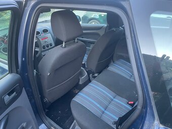 Ford Focus 1.6 tdci combi Na nahradni dily - 9