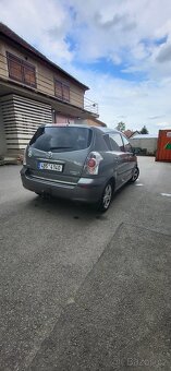 Toyota corolla verso - 9