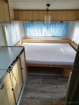 Karavan Bürstner Club 530 pro 5 osob. - 9