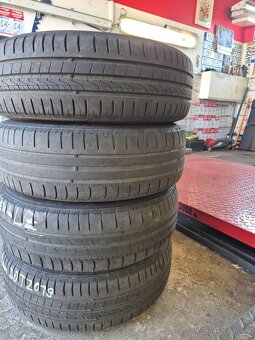 Renault disky 5,5J 4x100,ET36+175/65R14 Hankook Kinergy 4mm - 9