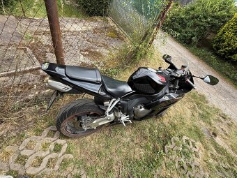 Honda cbr1000rr fireblade - 9