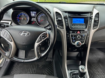 Hyundai i30 1,6 CRDi 81kw 70000km 2015 - 9